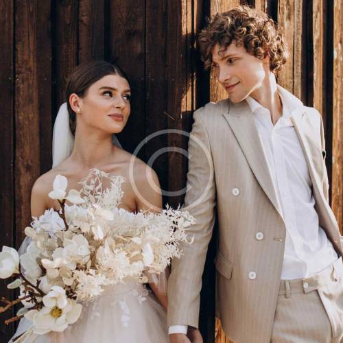Seven secrets to stress-free wedding planning
